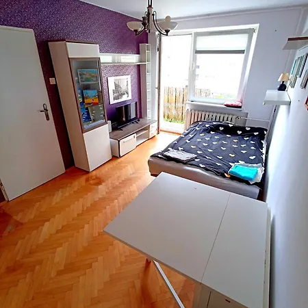 Miedzy Lasem A Morzem 公寓